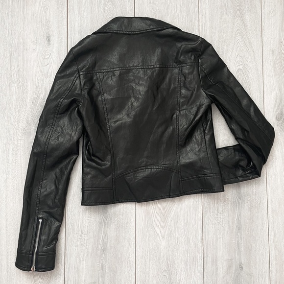 𝅺RW&CO. Vegan Leather Moto Jacket - Picture 4 of 12
